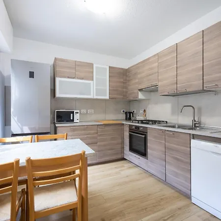 Arena Comfort - Free Parking Apartment *
